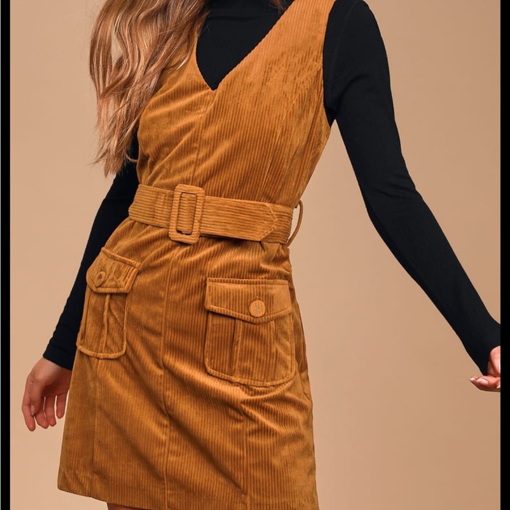 Gilli Brown Corduroy Belted dress Size Medium NWT